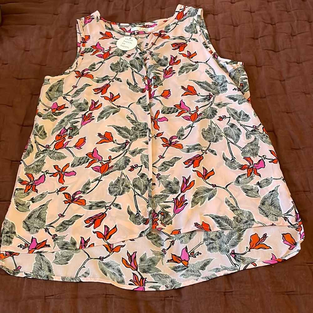 C&E tank top. Size M, New with tags